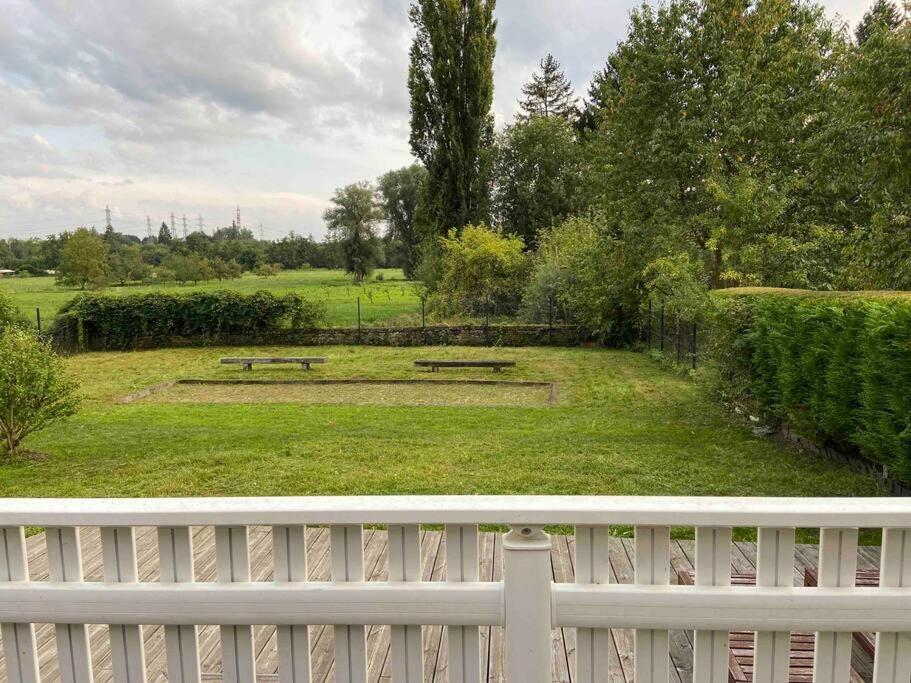 Maison Avec Jardin De 700M2 Charleville-Mézières Esterno foto